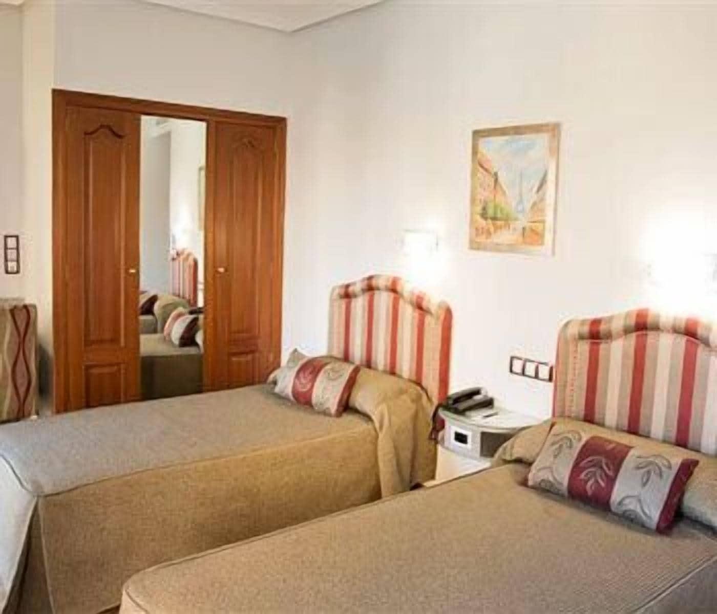 Hotel Tibur Zaragoza Eksteriør bilde