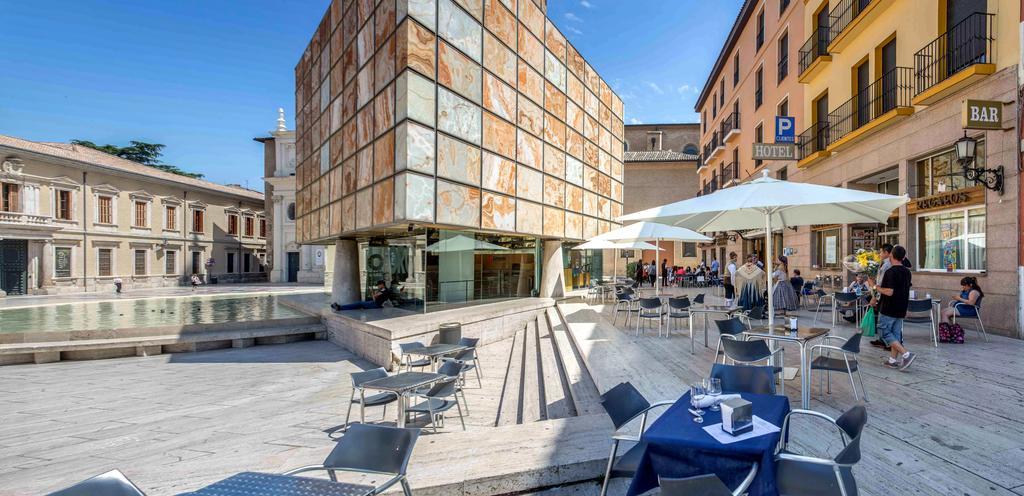 Hotel Tibur Zaragoza Eksteriør bilde