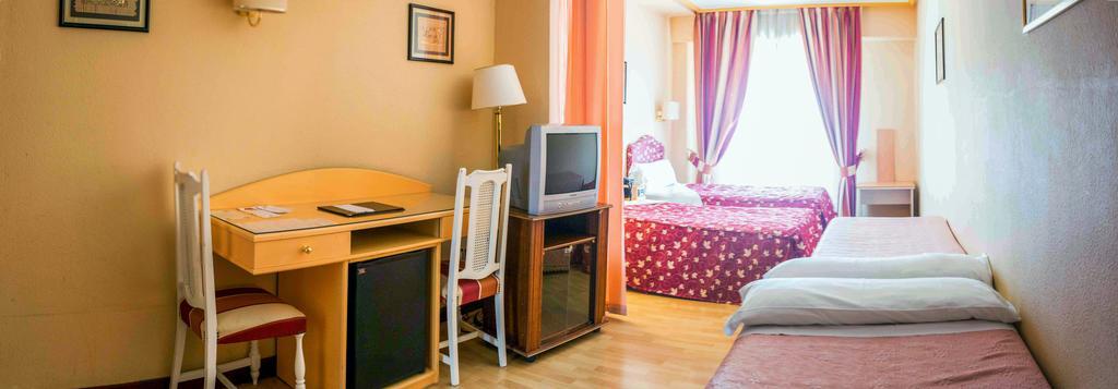 Hotel Tibur Zaragoza Eksteriør bilde