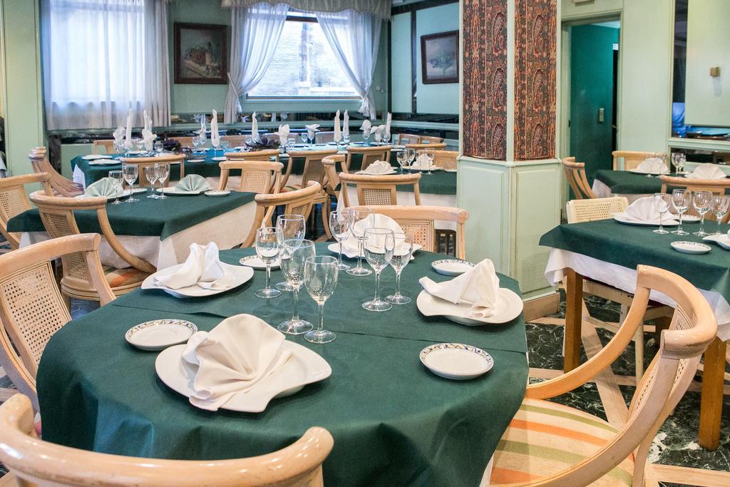 Hotel Tibur Zaragoza Eksteriør bilde